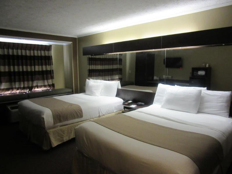 Microtel Inn & Suites By Wyndham Columbia Fort Jackson N Exterior foto